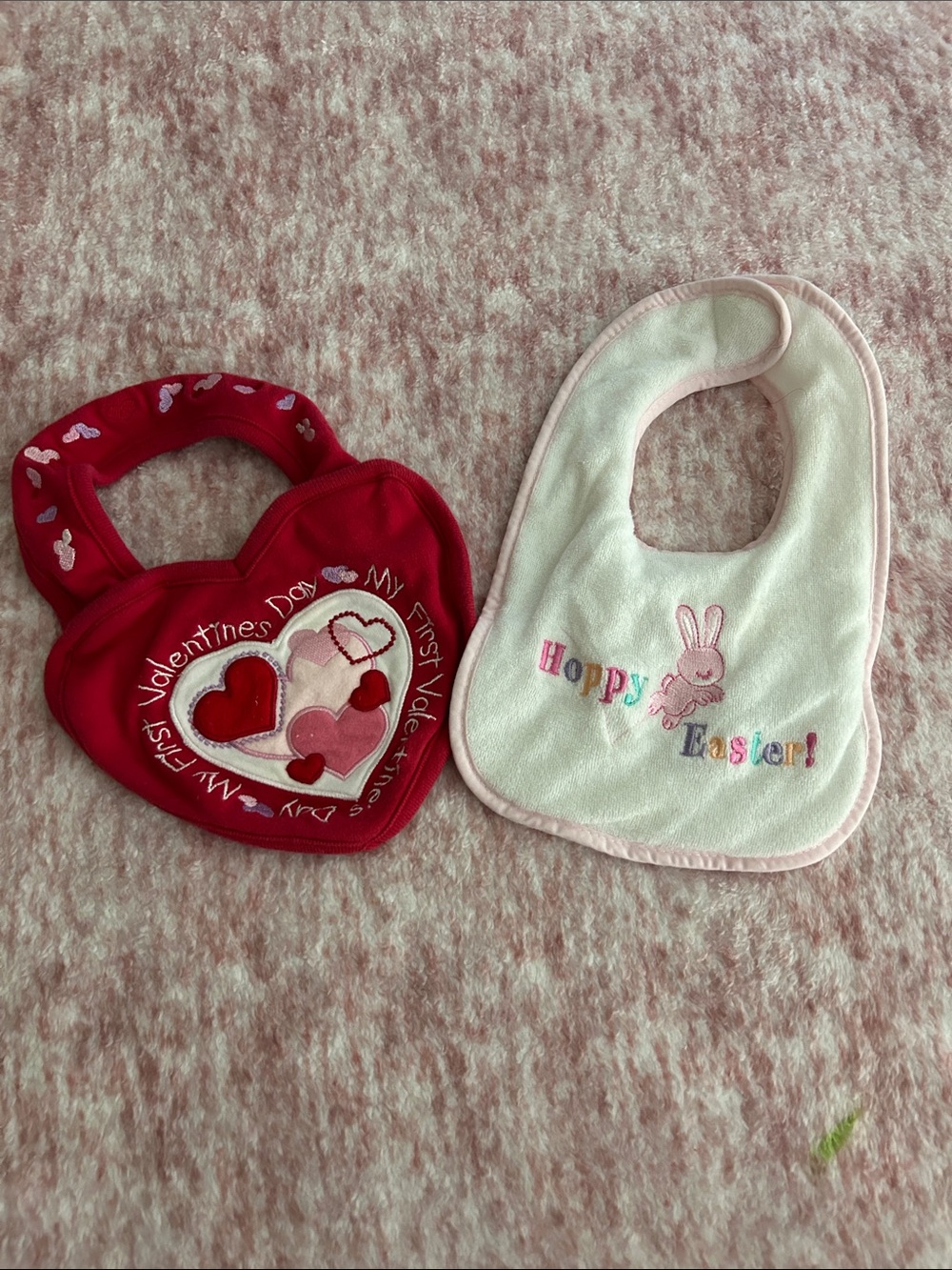 miniwear Red Heart Valentine & White 'Hoppy Easter' Baby Bibs